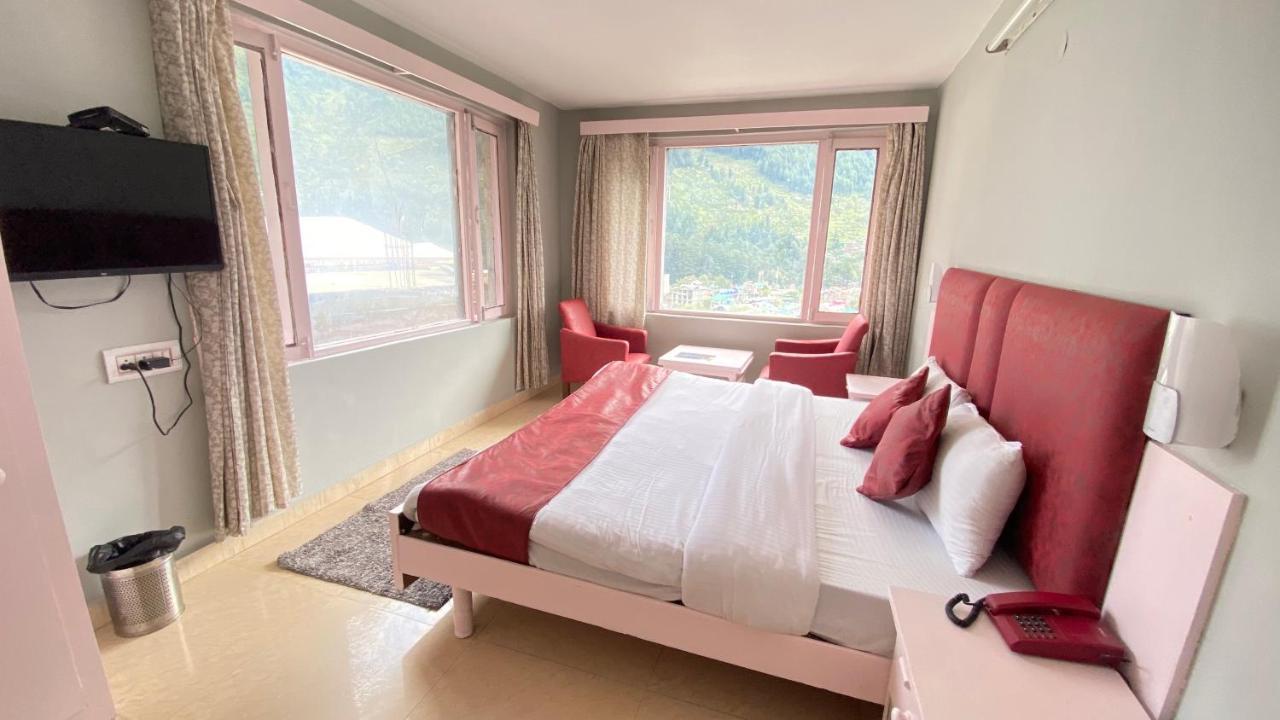 Hotel Meadows Manali Εξωτερικό φωτογραφία